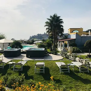 Bougainville 4*, Lipari (Isola Lipari) Italien